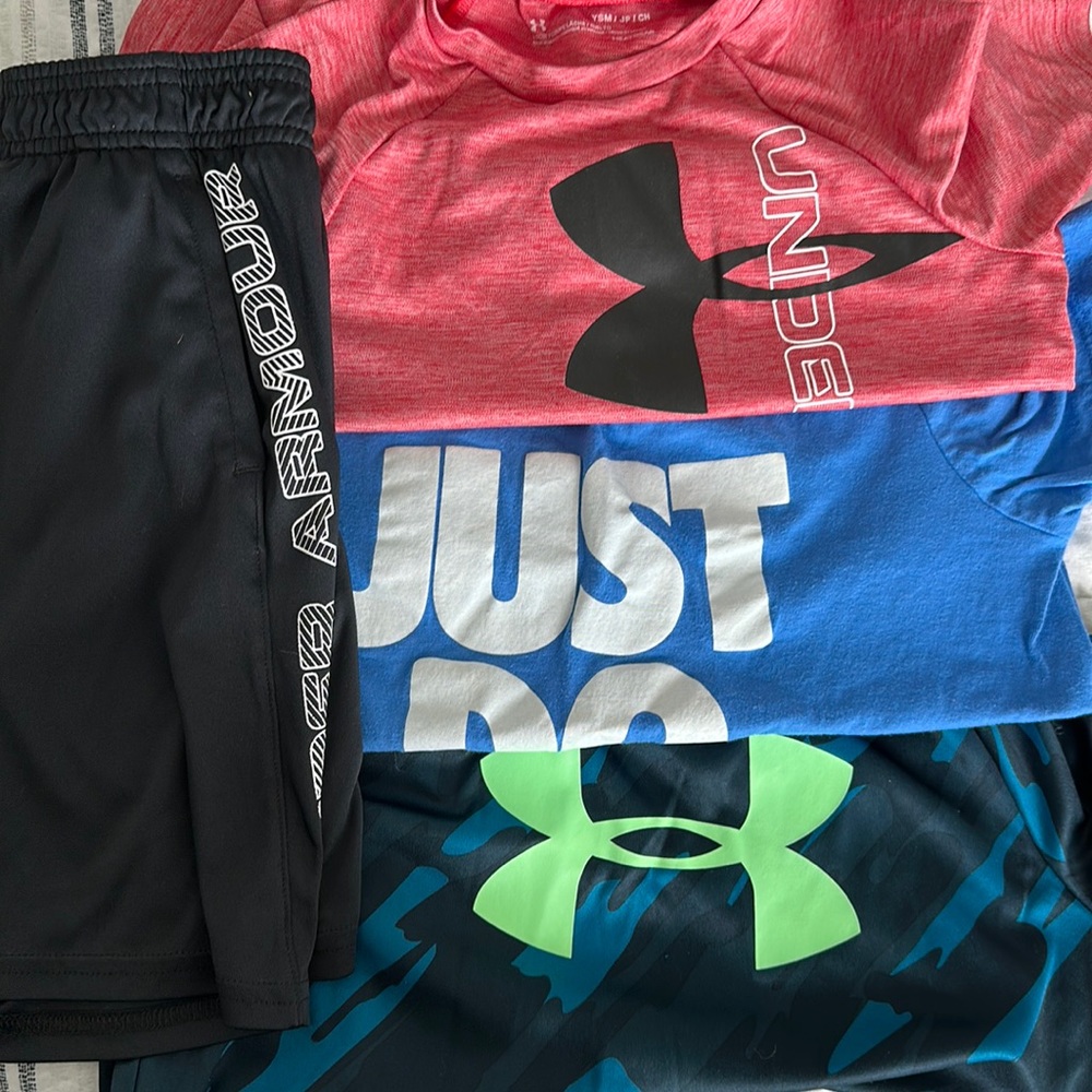Boys 4pc Bundle - 3 Tees 1 Short